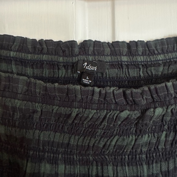 Madewell Lucie Bubble-Sleeve Smocked Peasant Top in Plaid (green/blue) - Picture 4 of 6